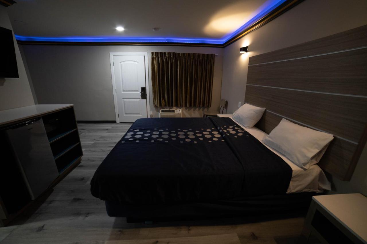 Artesia Motor Inn 贝尔弗劳尔 外观 照片