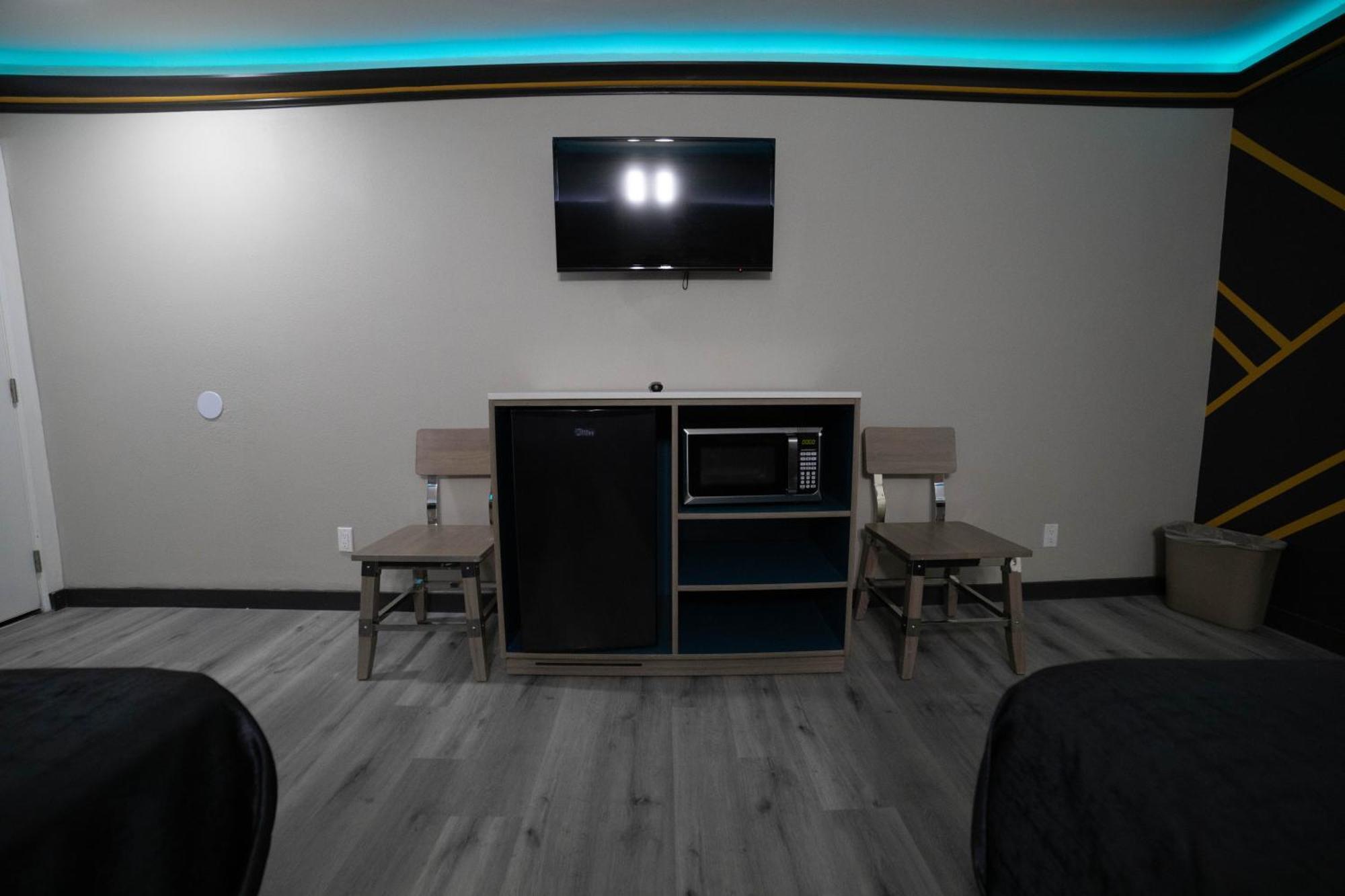 Artesia Motor Inn 贝尔弗劳尔 外观 照片